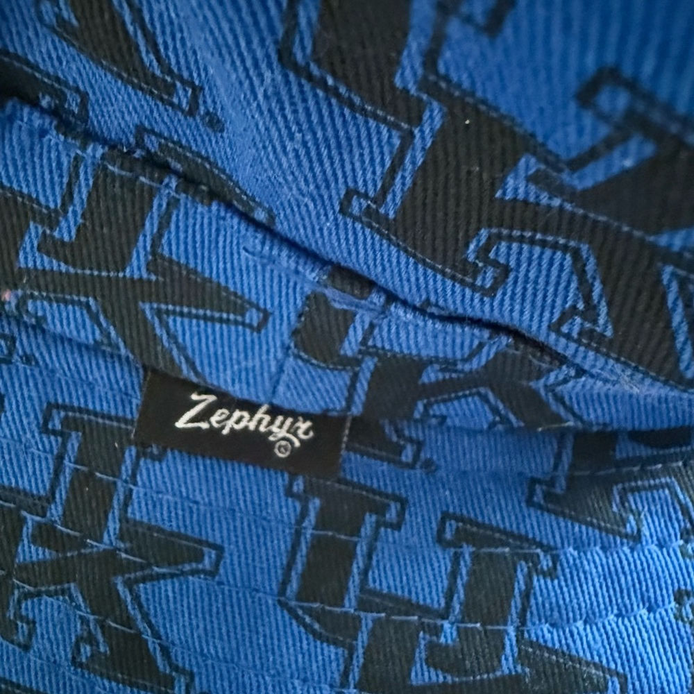 Zephyr Blue and Black University of Kentucky Adult Unisex Bucket Hat - Picture 2 of 3